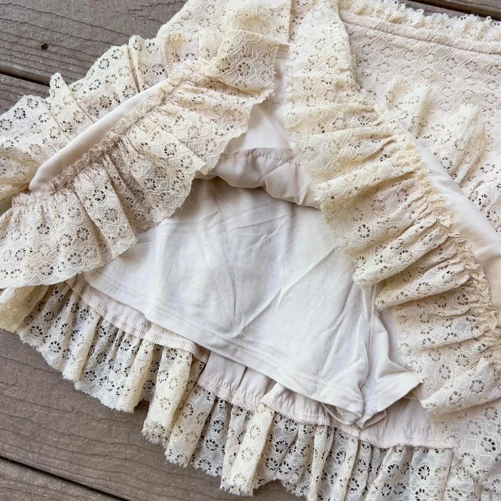 American Eagle Lace Tiered Mini Skirt Size Medium Boho Festival Preppy
